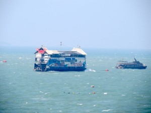 PattayaReisebericht Restaurant Schiff