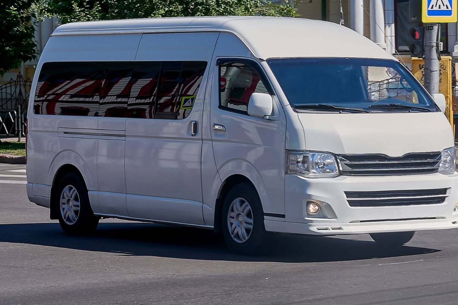 Von Bangkok nach Pattaya Anreise Bus, Zug, Taxi