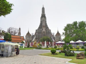 Blick auf Wat Arun Bangkok