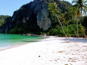 Koh Phi Phi Tonsai Beach