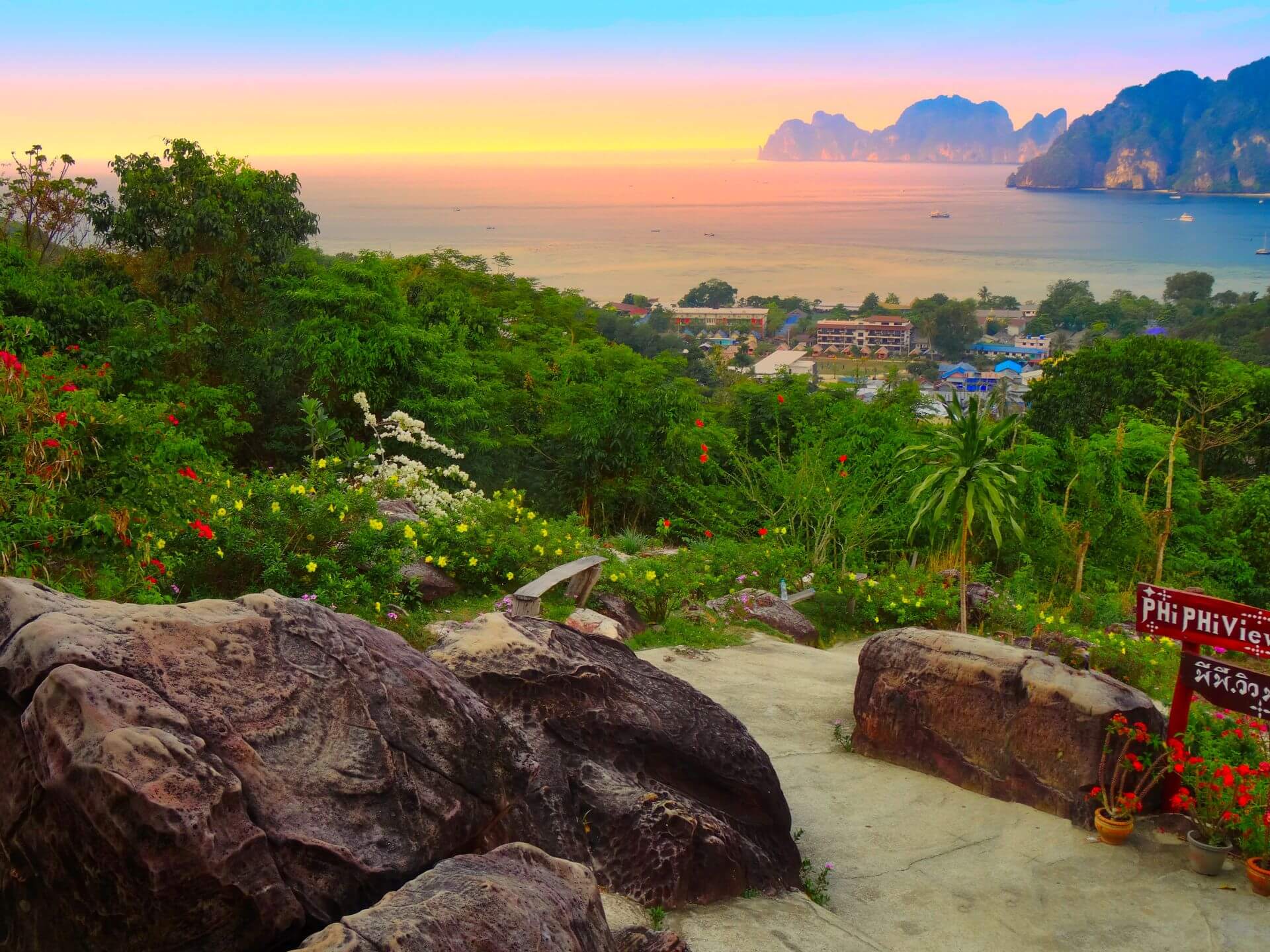 Koh Phi Phi Viewpoint 1 Koh Phi Phi Viewpoint 1
