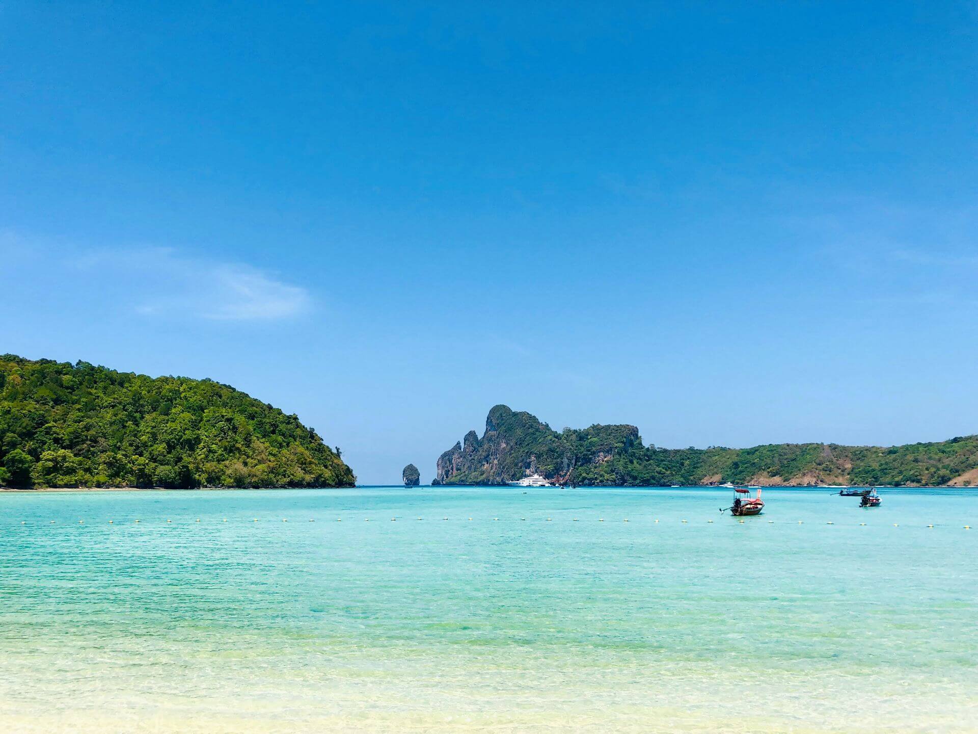 Loh Dalum Beach Koh Phi Phi Thailand Loh Dalum Beach Koh Phi Phi Thailand