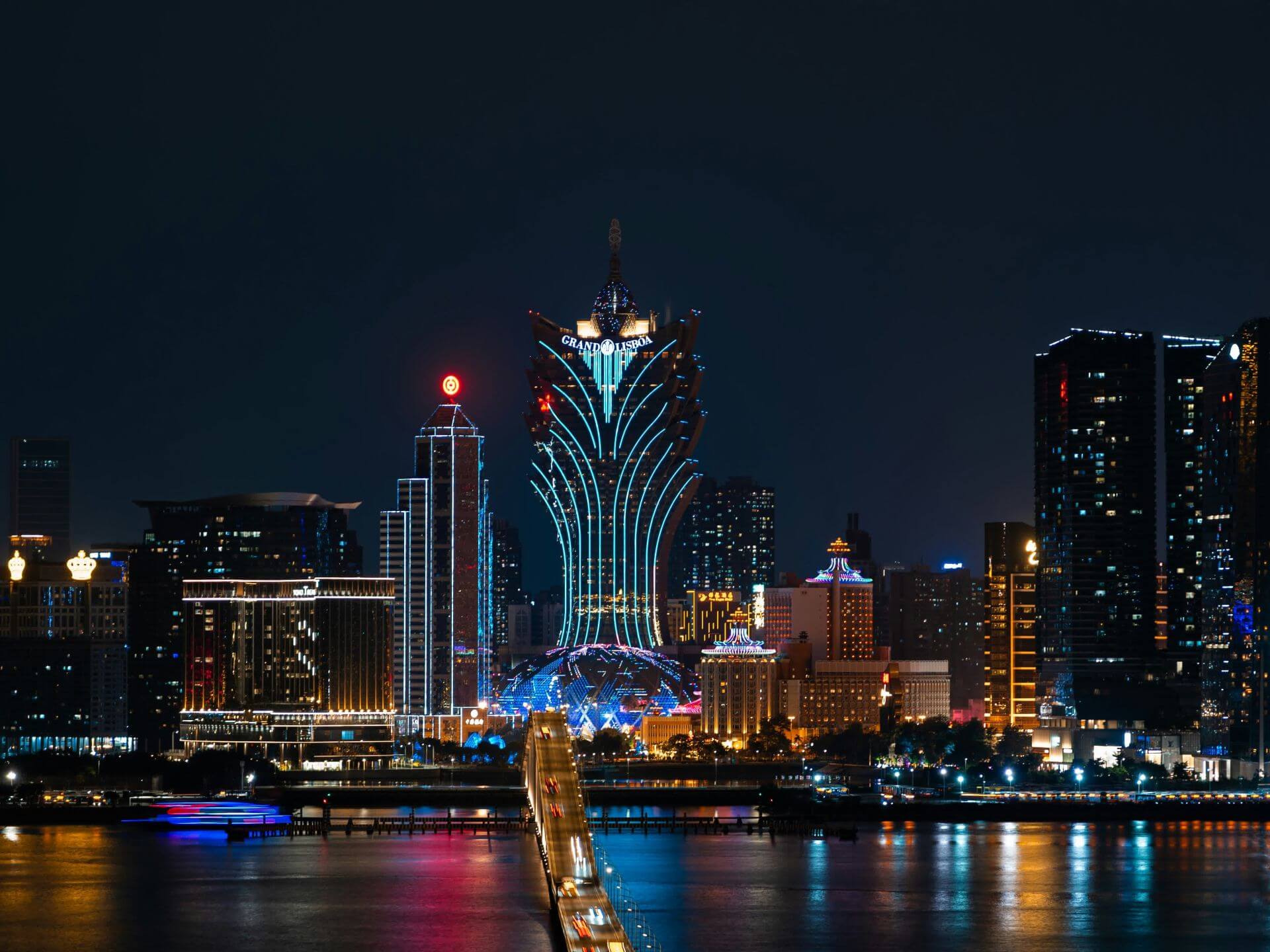 Grand Lisboa Macau bei Nacht Grand Lisboa Macau bei Nacht