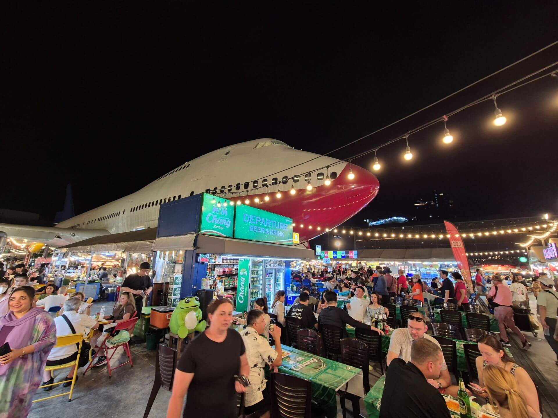Runway 88 Night Market Pattaya