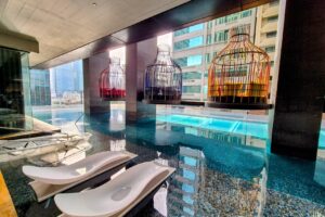 Im Hotel Makati Manila Poolbereich