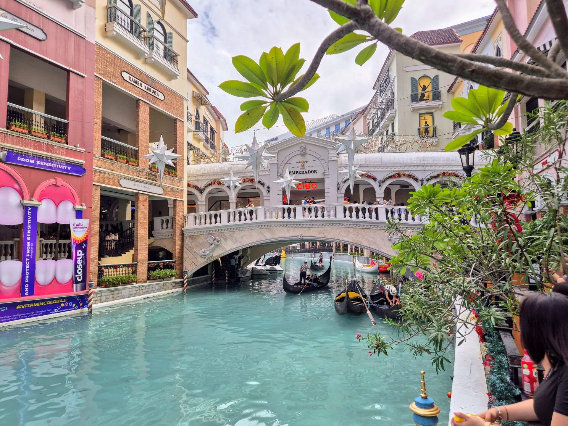Venice Grand Canal Mall Venice Grand Canal Mall