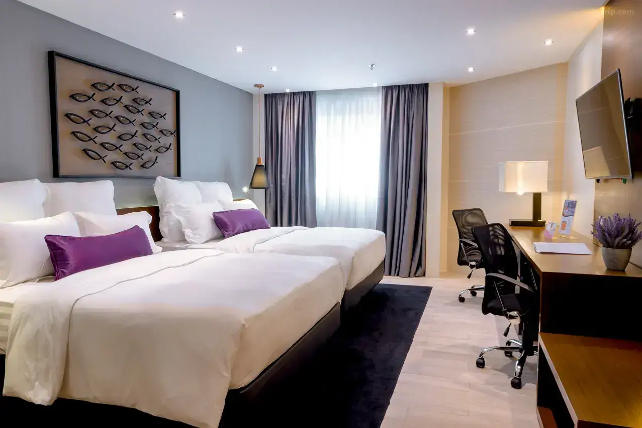 Coro Hotel Makati